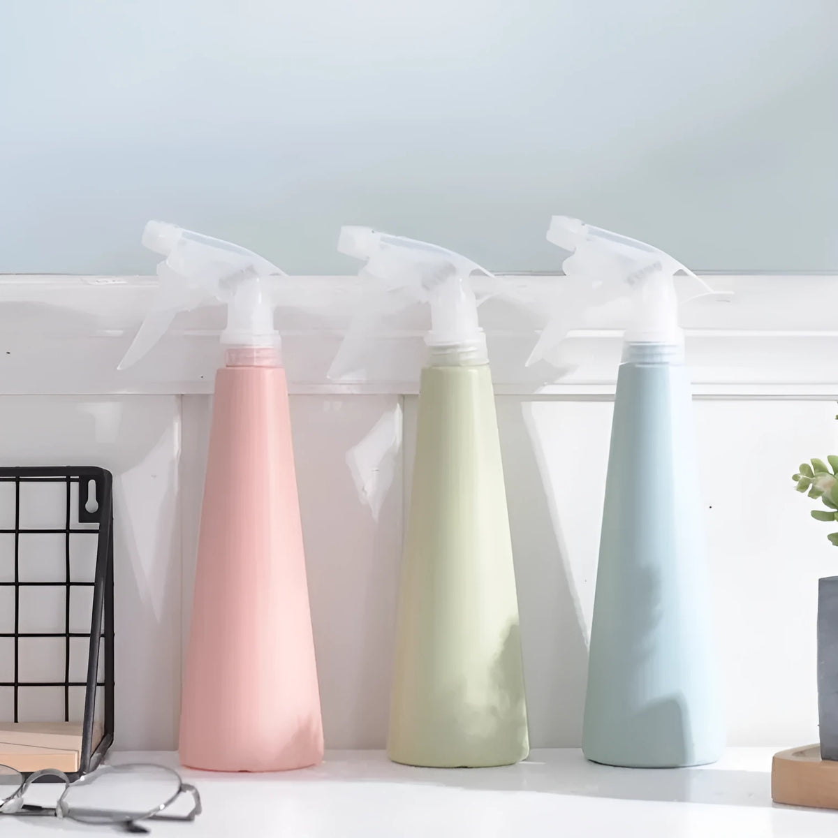 360 ml plastic watering can in pink, grass green, or blue for indoor plants and household disinfection
