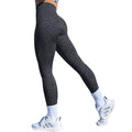 Women's push-up butt leggings in solid colour pattern for fitness activities