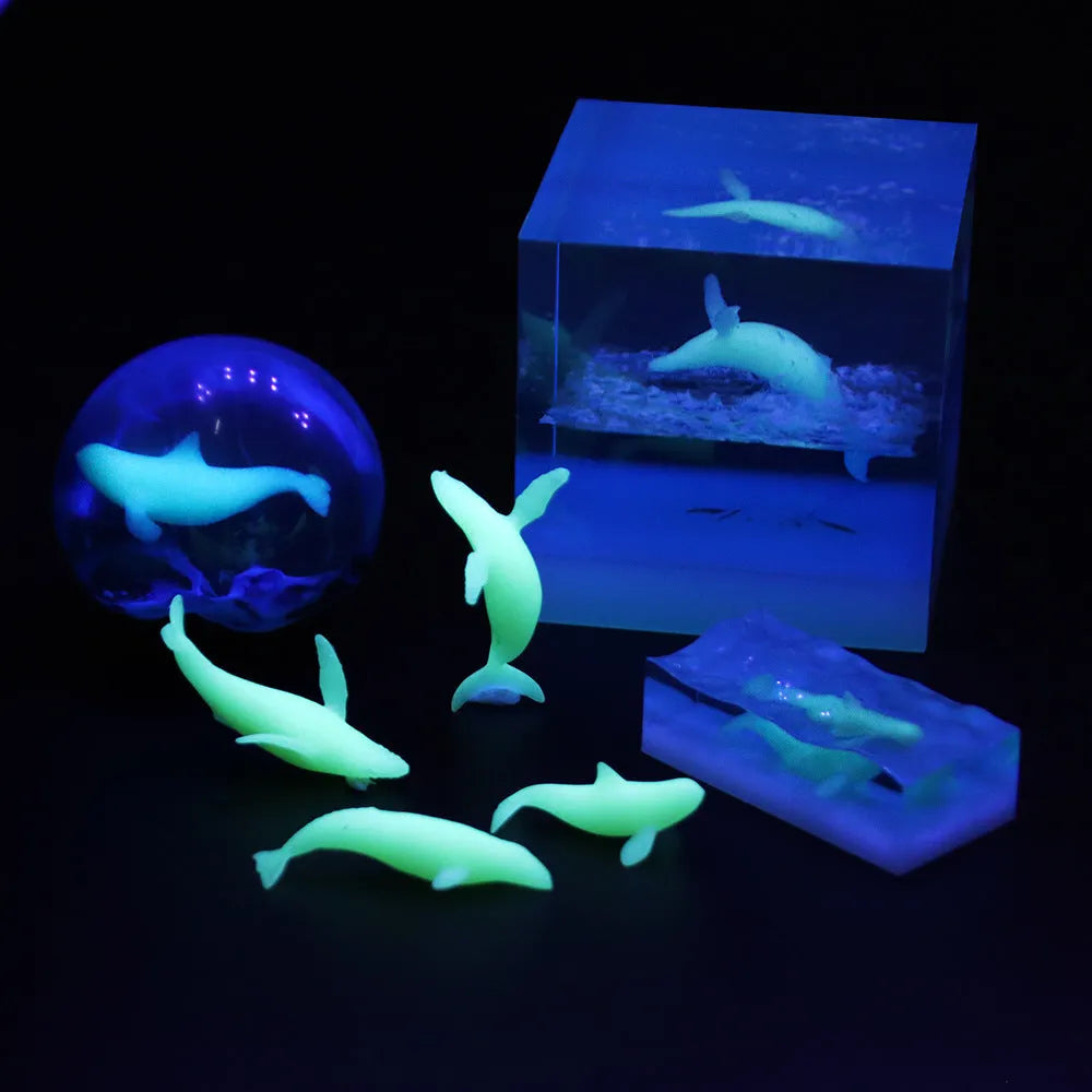 Plastic crystal glue ocean whale model luminous humpback whale figurine clear resin ornament display