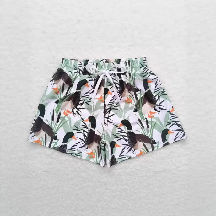 Boys' straight-leg sports casual shorts in polyester fabric, shown in multiple colours.