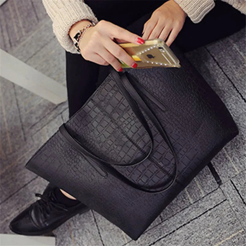 European fashion shoulder bag in black or grey colour for spring and summer casual outfits