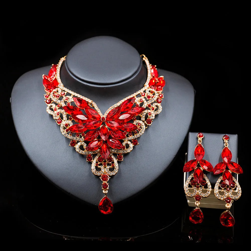 Exaggerated bride necklace and earrings set in alloy with diamond-cut finish, available in multiple colours