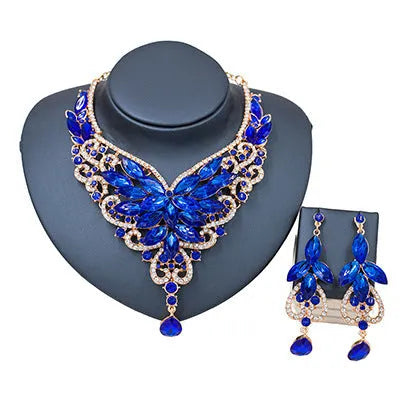 Exaggerated bride necklace and earrings set in alloy with diamond-cut finish, available in multiple colours