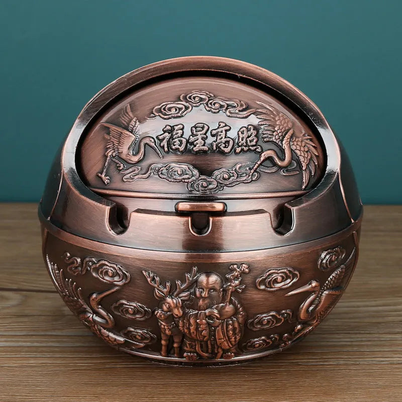Creative bronze and red copper alloy ashtray with smoke extinguishing slot in various decorative styles.