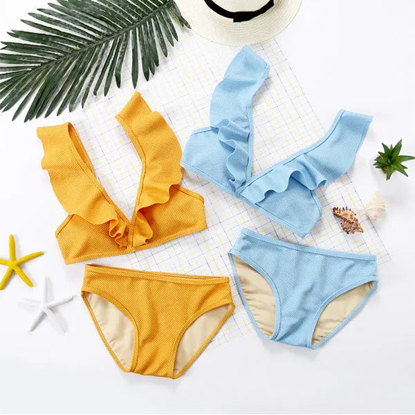 Ladies V-neck bikini two piece set in blue with chest pad, nylon and spandex fabric