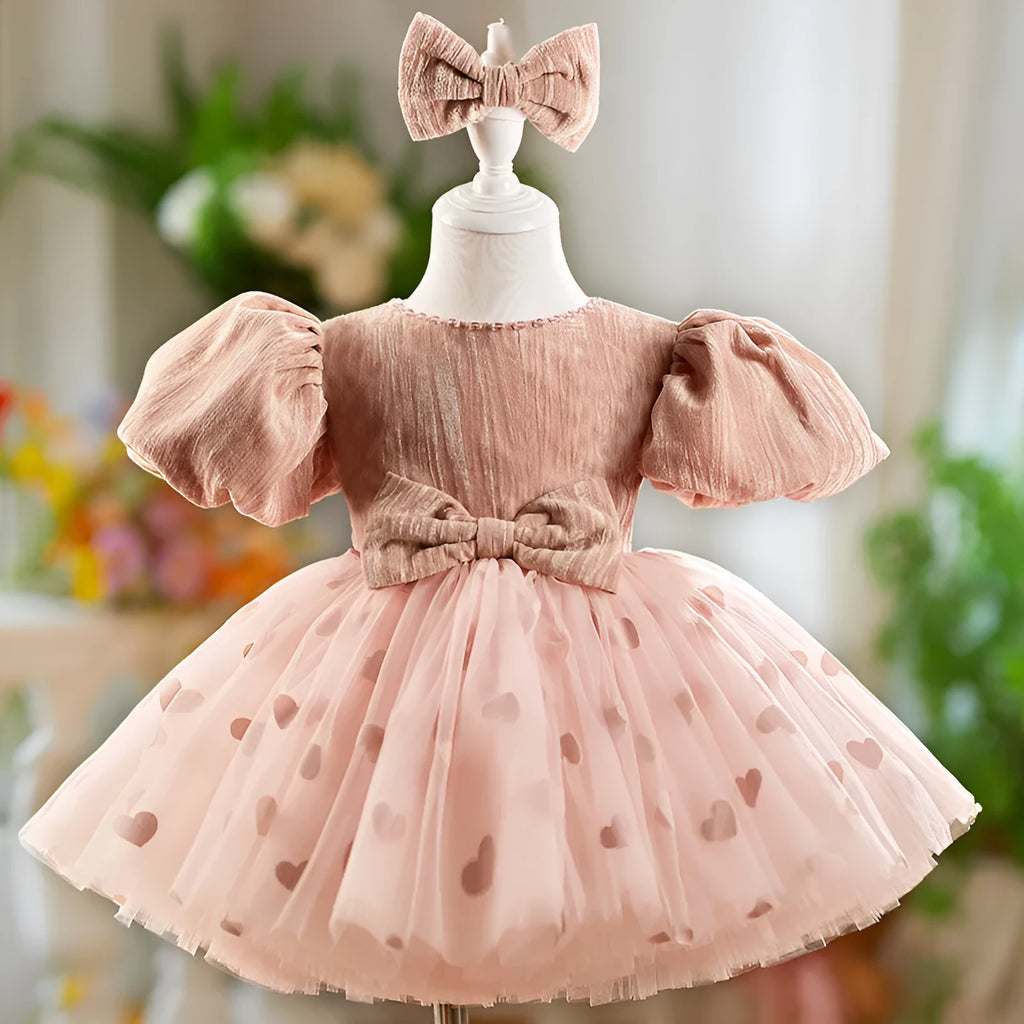 Girls' bean pink puff sleeve puffy gauze princess dress with headband on display