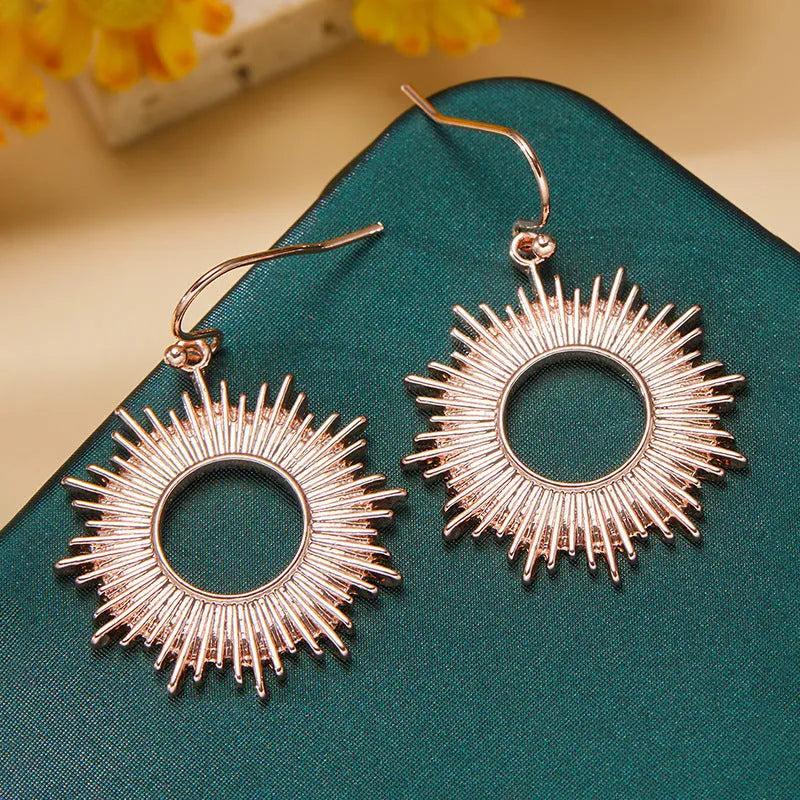 Retro distressed hollow-out geometric ring earrings in alloy with electroplated finish