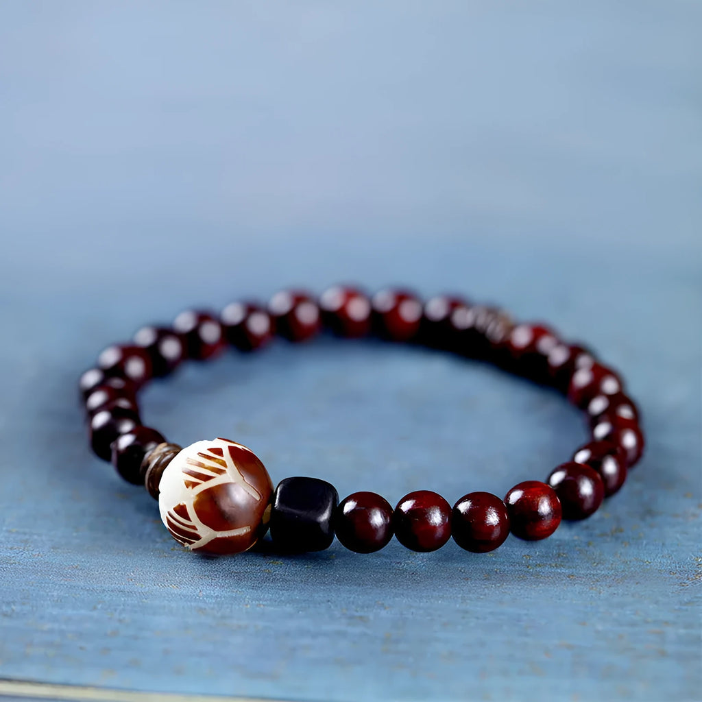 Natural rosewood double-ring bracelet with floral design and knitted construction
