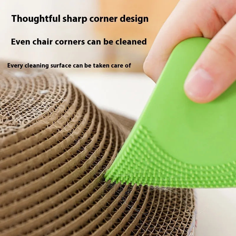 PTE plastic pet hair scraper comb in one of four colours for grooming cats and de-linting clothes.