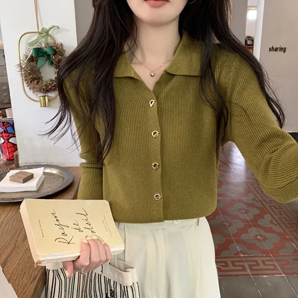 Loose fit long-sleeved knitted cardigan in viscose fibre available in beige, black, green, khaki, or oatmeal colour