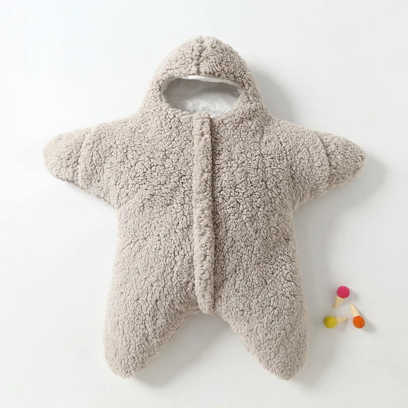 Cashmere and cotton baby sleeping bag with hood and zipper closure for winter newborn warmth