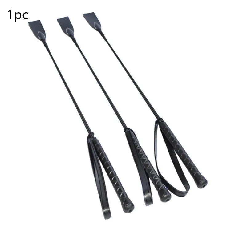 Short low carbon steel rider whip for obstacle training on flat surface