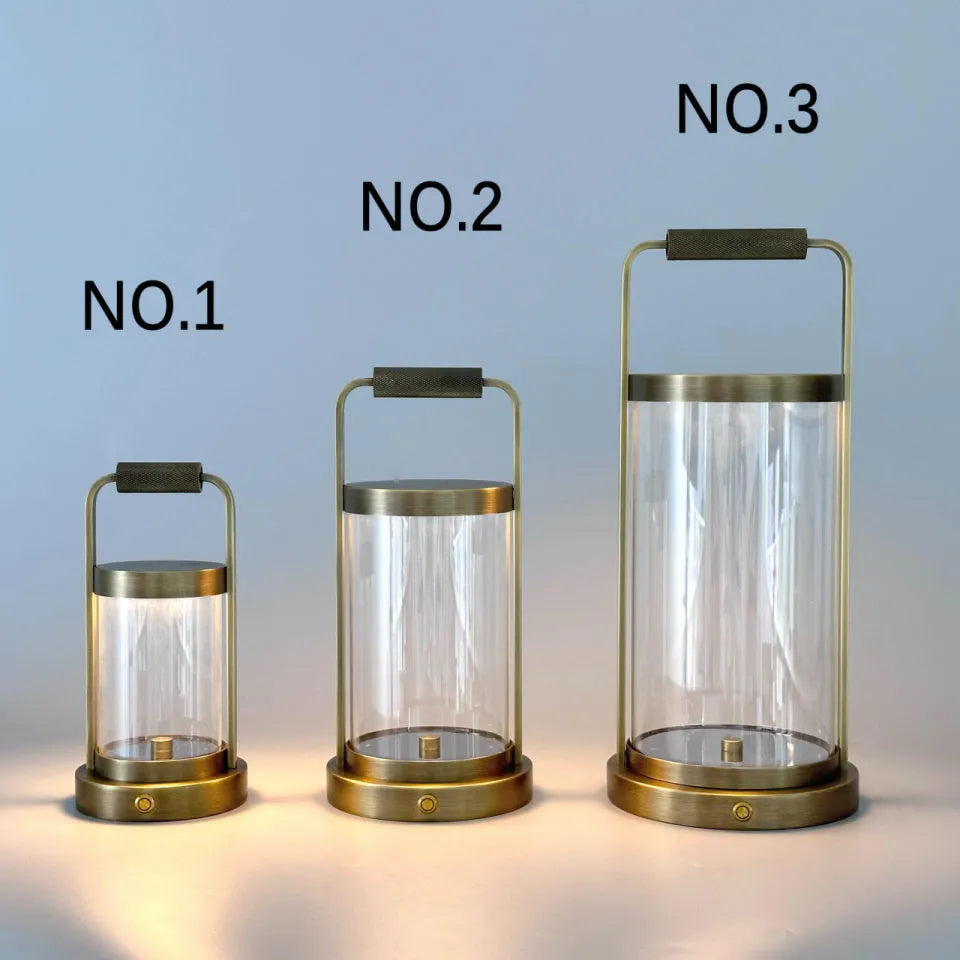 Alloy desk lamp in antique brass with 2W LED, 3000K light, 5200mAh battery and Type-C charging