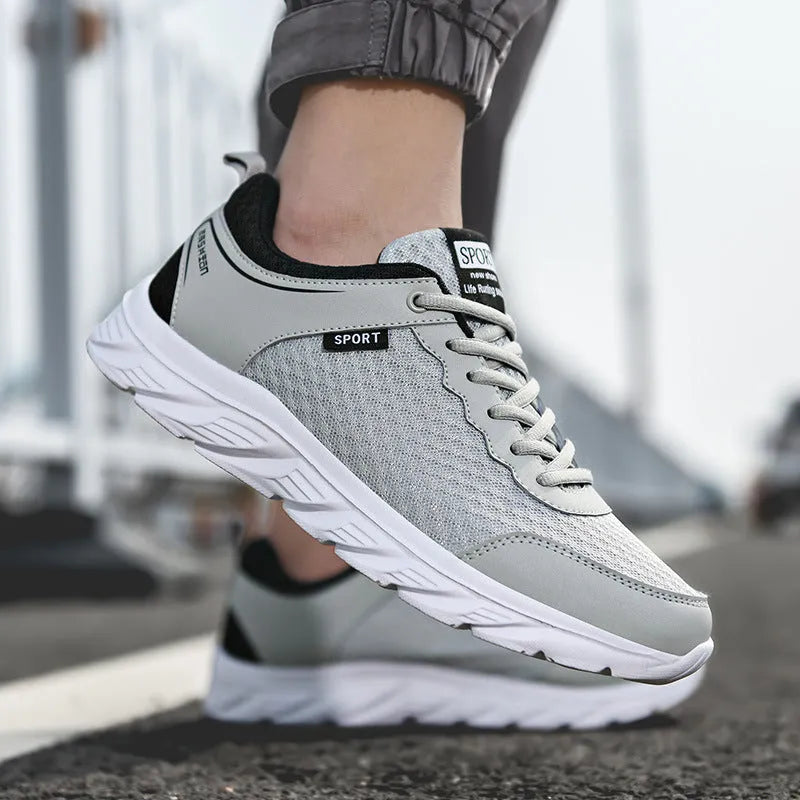 Men's mesh sports shoes with MD soft sole in black, light grey or black and white, sizes 39-46