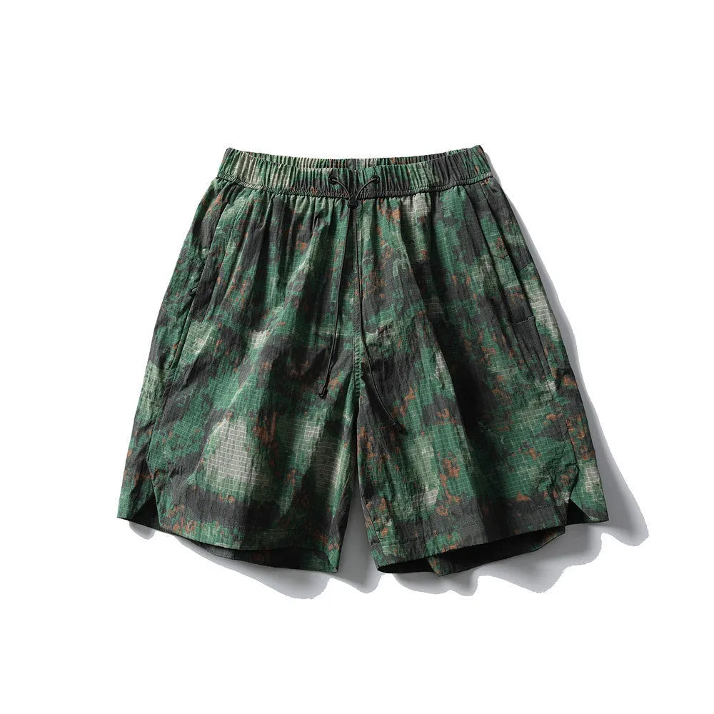 Summer loose leopard print men's cotton blend casual shorts with elastic waist in army green