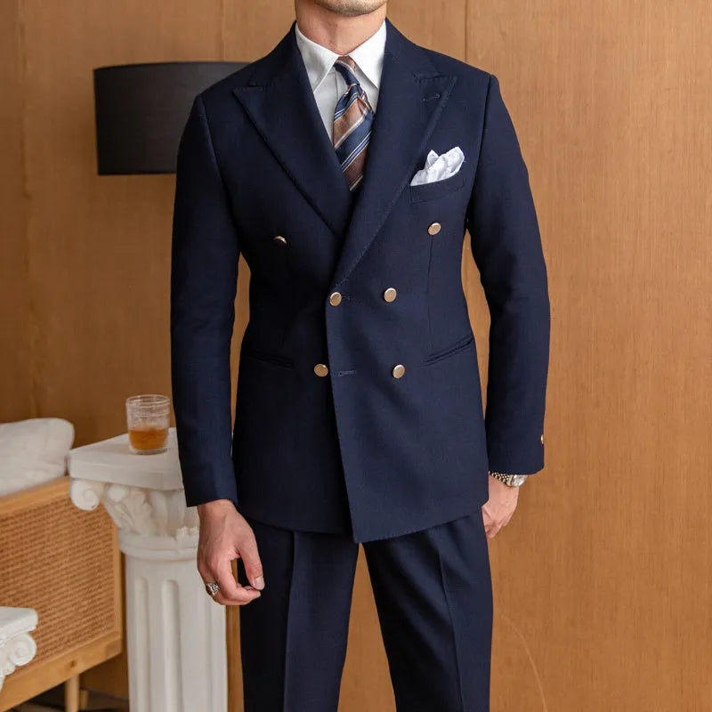 Men's slim double-breasted suit in off-white with two-button placket and long sleeves