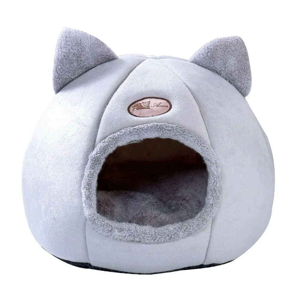 Large enclosed cat winter nest with fleece interior and sofa bed design
