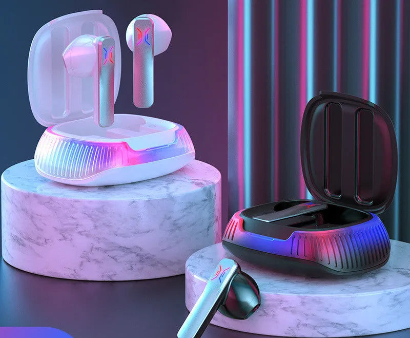Hall Flashing wireless gaming earplug headset in black or white with Bluetooth 5.0 and 120H battery.