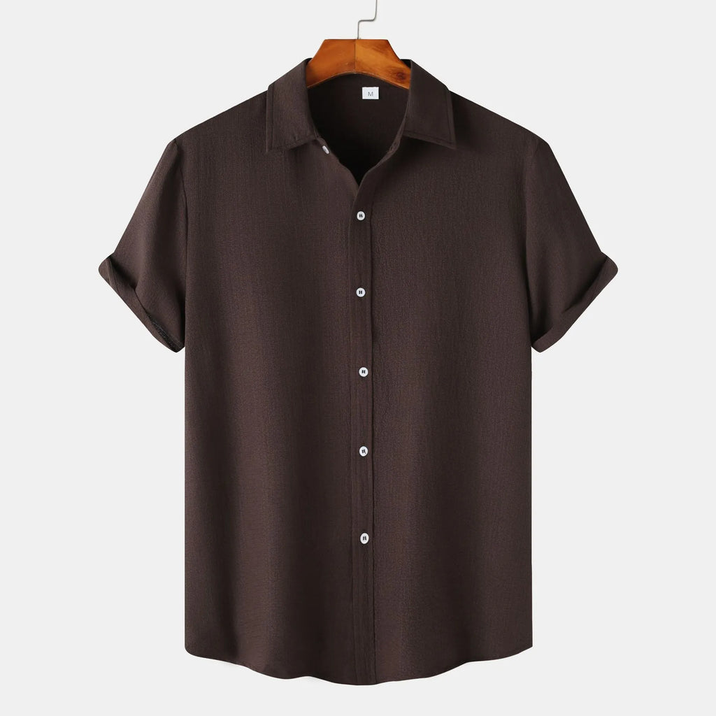 Men's casual short-sleeved polyester shirt in cardigan style showing colour options and extended sizing