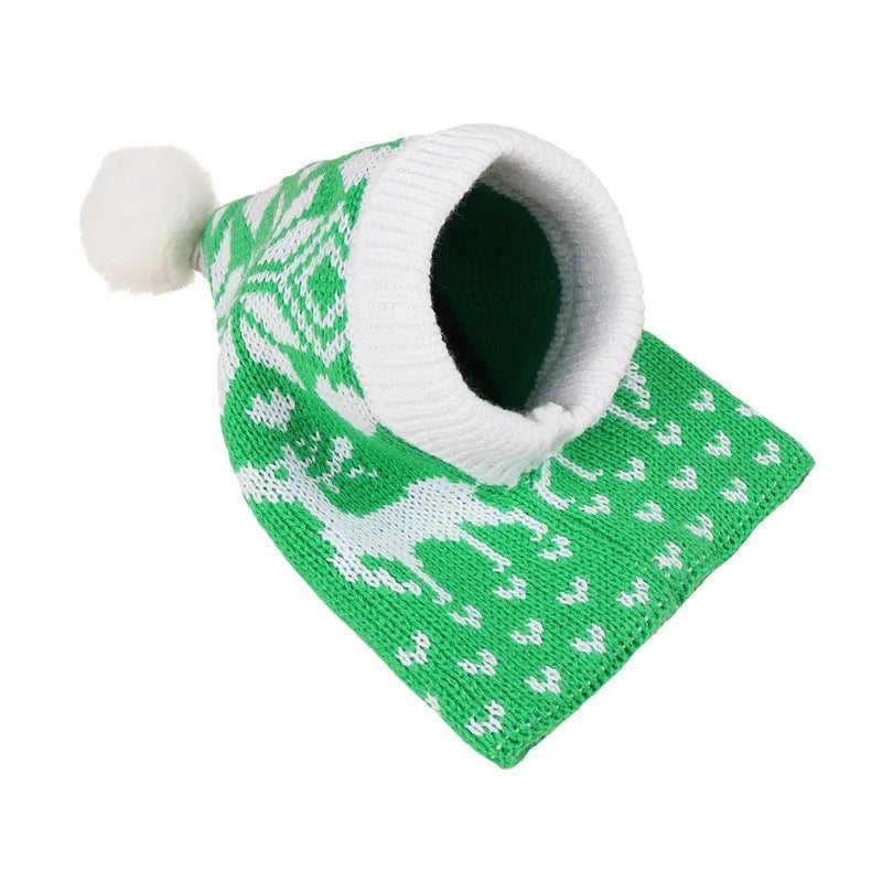Knitted acrylic Christmas pet hat for dogs and cats with snowflake elk love pattern and fur ball detail in red or green, sizes S M L.