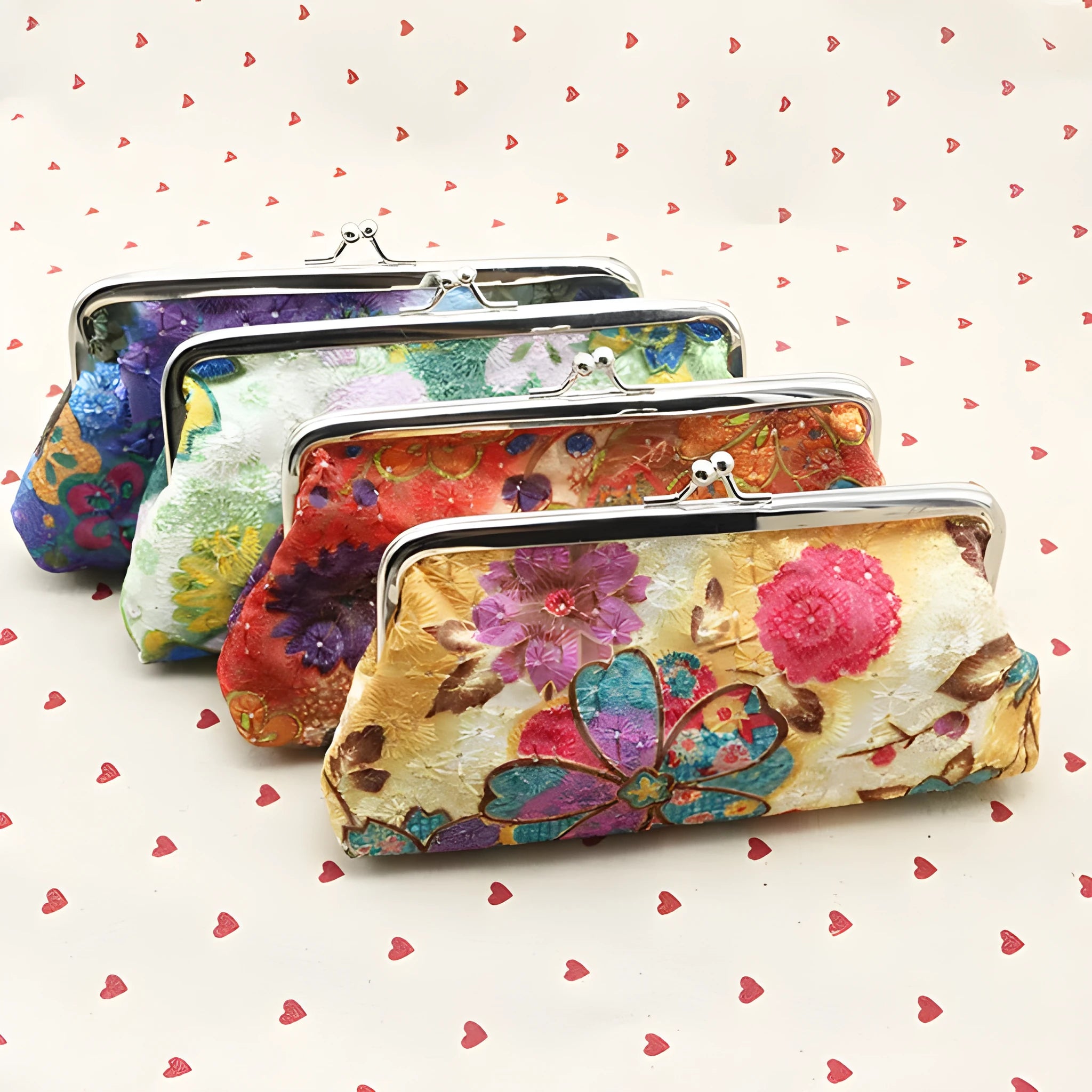 Women's embroidered fabric wallet with floral pattern in beige, green, orange, purple, 18x9.5cm retro style
