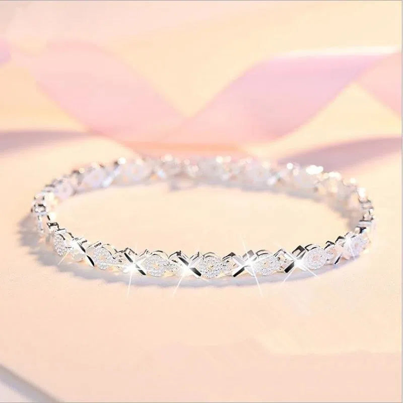 Silver-coloured geometric zircon bracelet for women, electroplated copper fashion jewellery for weddings and gifts