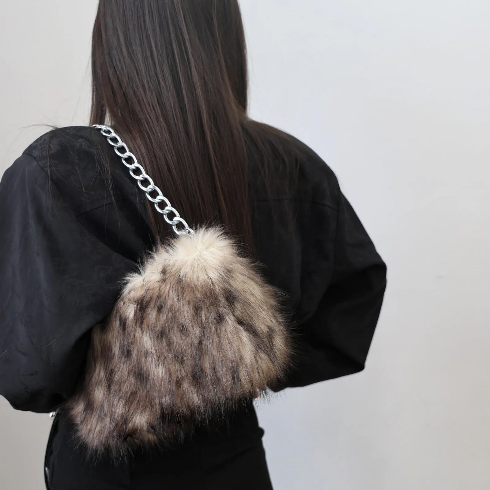 Soft plush underarm shoulder chain bag 28x8x40cm in white leopard print