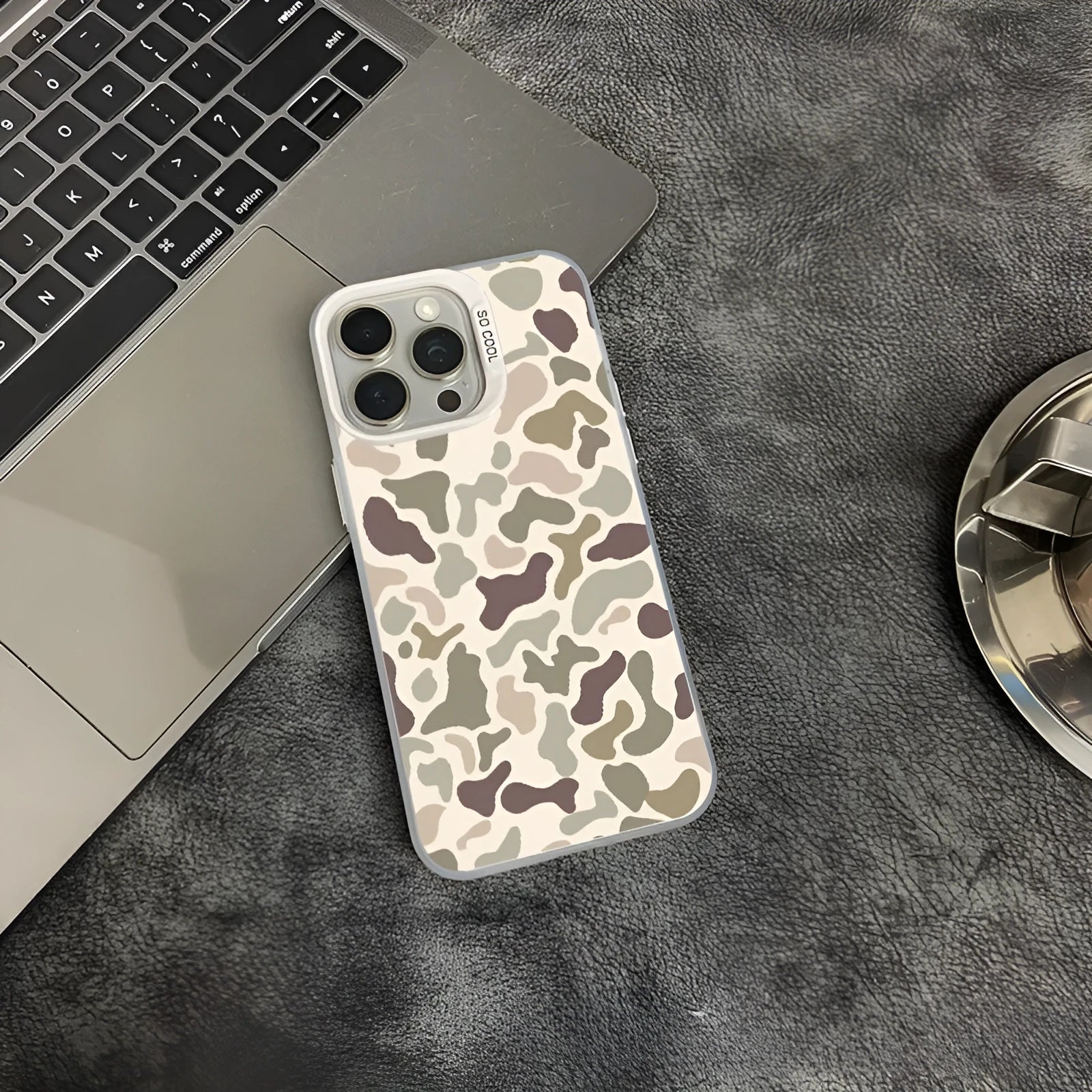 Vintage leopard print PC phone case with electroplated laser finish, all-inclusive cover for iPhone