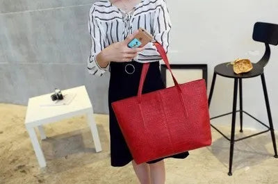 European fashion shoulder bag in black or grey colour for spring and summer casual outfits