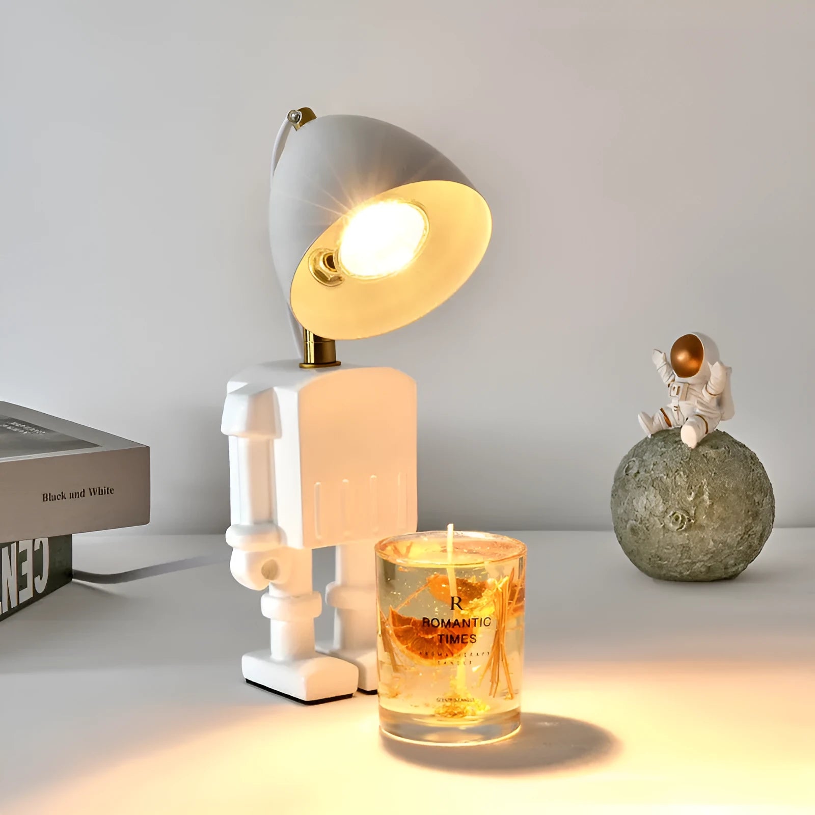 Robot aromatherapy wax lamp in white with resin hardware, dimmable fragrance table lamp 30.5cm tall