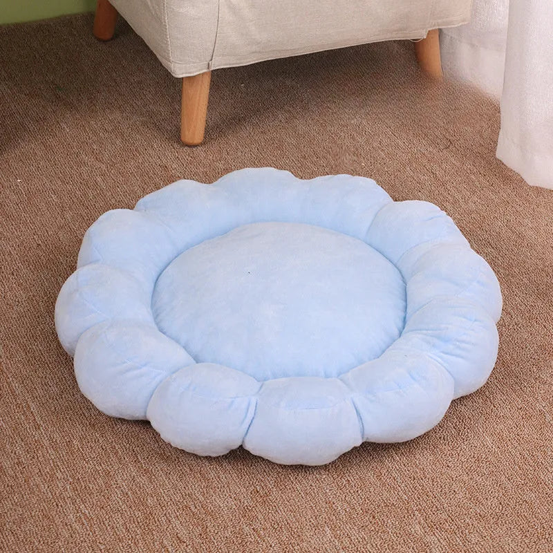Blue half-surrounded pet nest bed with plush fabric measuring 50x50cm