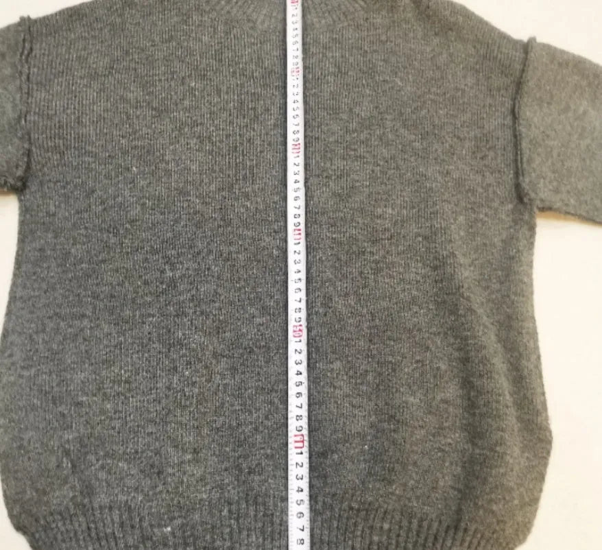 Women’s side-slit sweater suit set in dark grey with trousers and acrylic fabric