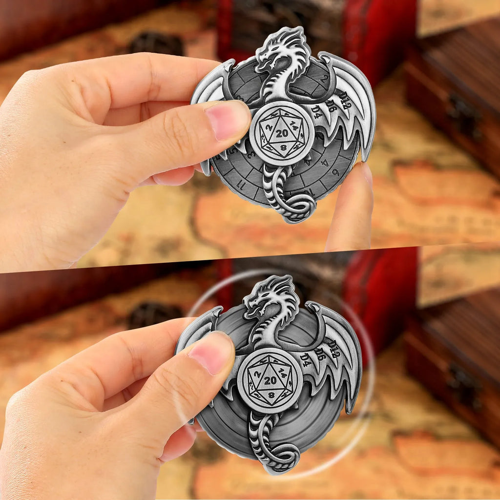 Retro metal fantasy style wings dice wheel with mechanical rotation in bronze finish