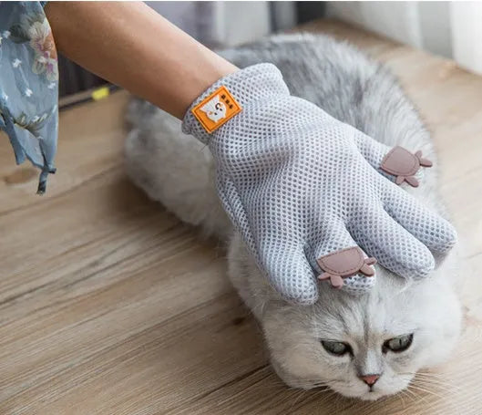 Pet hair removal silicone grooming glove for cats and dogs, pink, with elastic wrist and textured palm