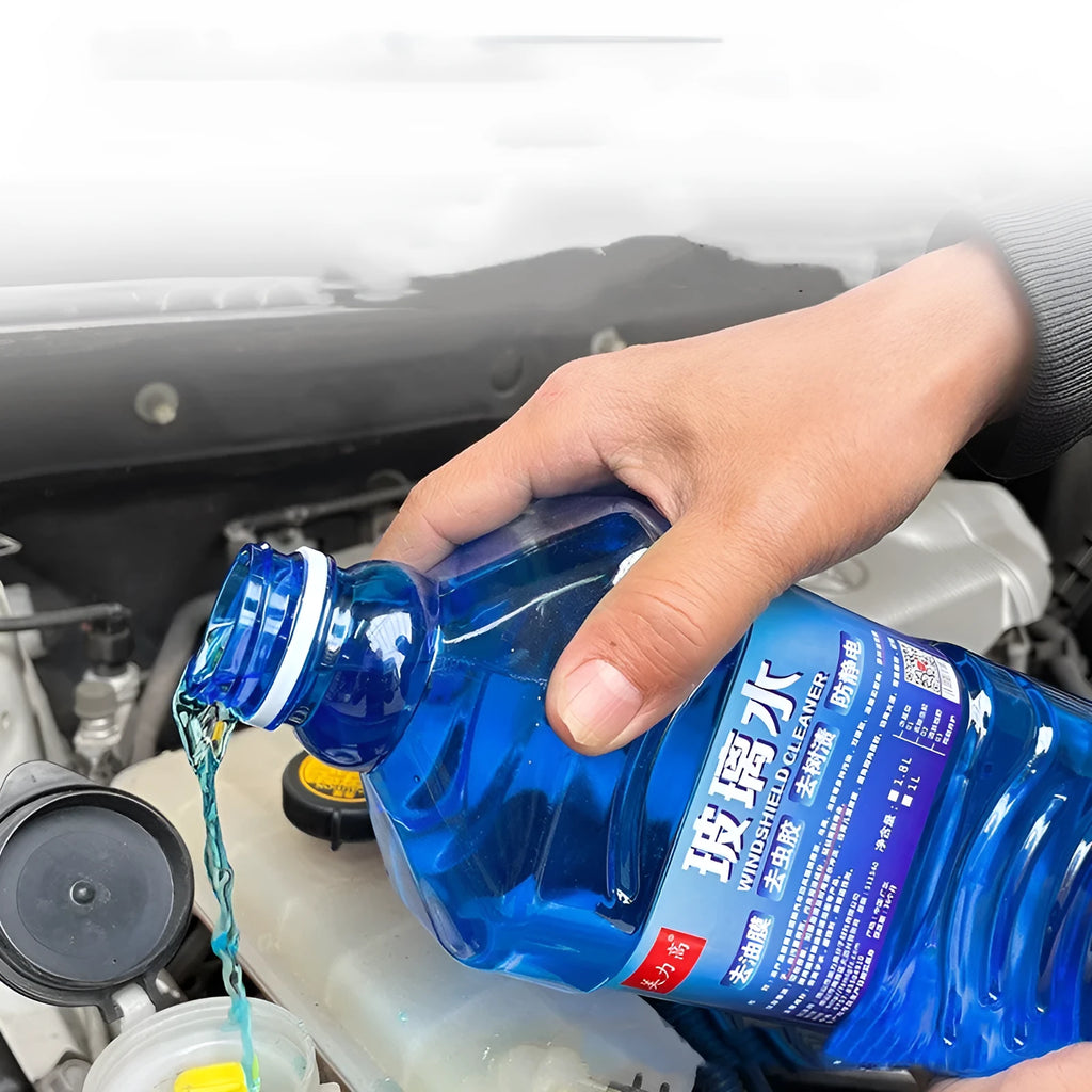 Blue concentrated car windshield washer fluid bottle with freeze protection and oil-removing formula, 1L or 1.8L size