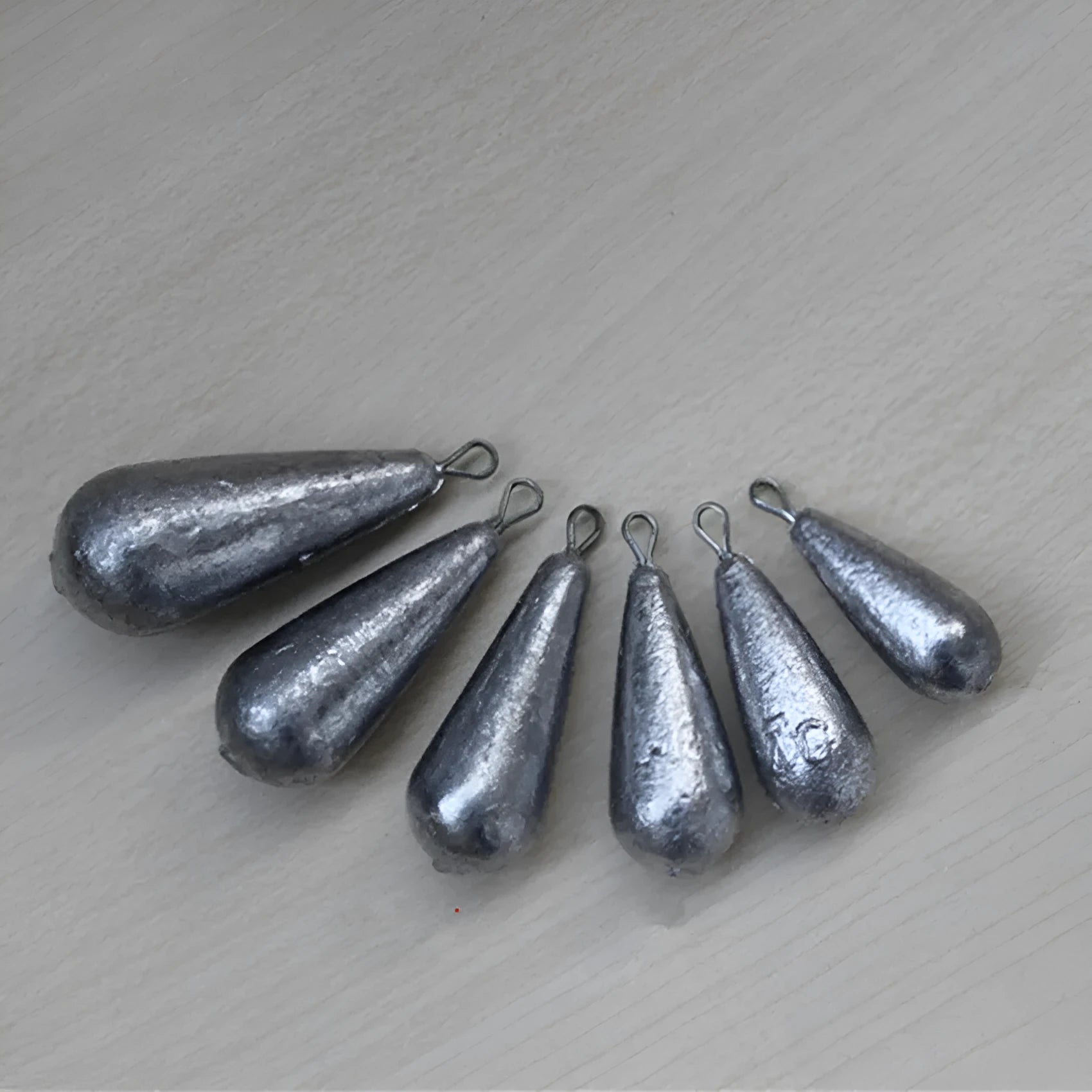 Drop shape lead fishing sinker weights in multiple sizes for hot hoy fishing gear