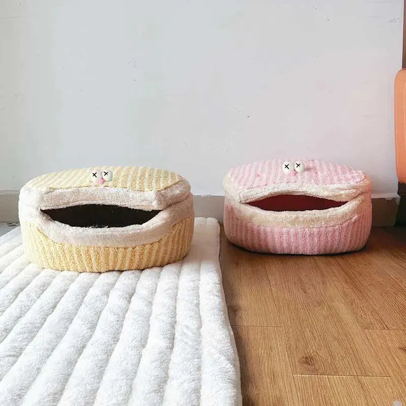 Causeway Braised Sandwich Cat Nest 45cm closed shape cat bed pink