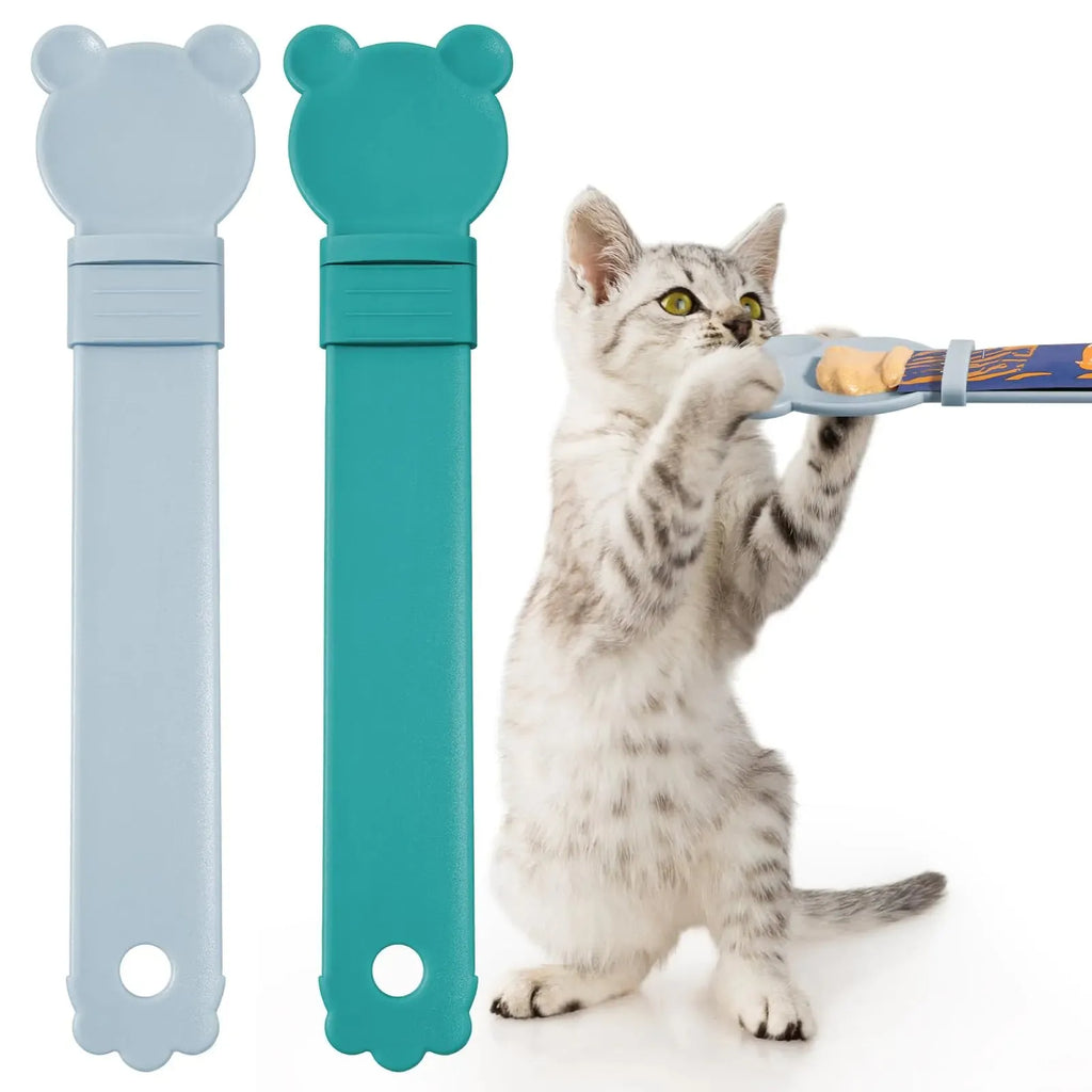 Plastic cat stick spoon feeder squeezer with bear head design in blue, pink or grey for cat paste treats