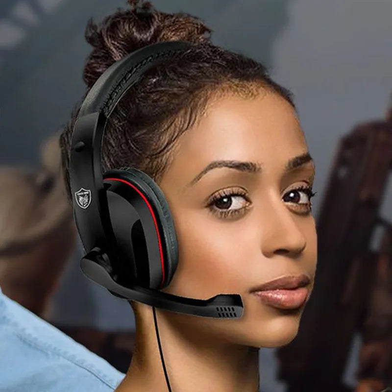 Black wired gaming headset with 6.3mm plug and 40mm speaker drivers