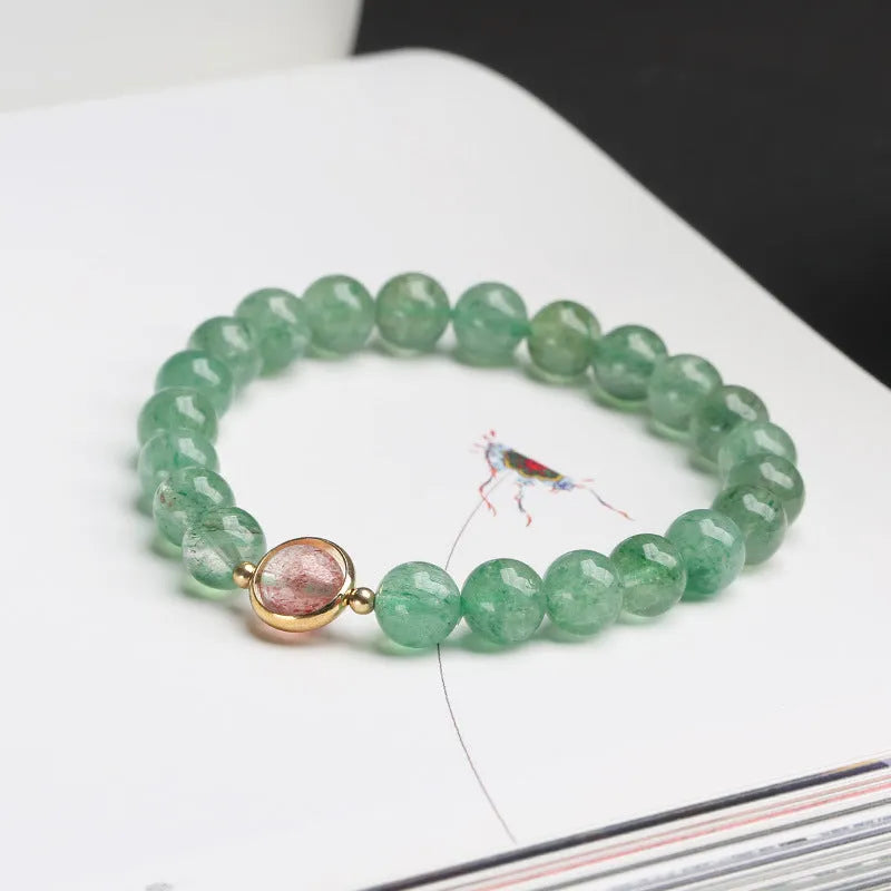 Green strawberry quartz hand-woven bracelet with 7.5mm beads in geometric single circle design