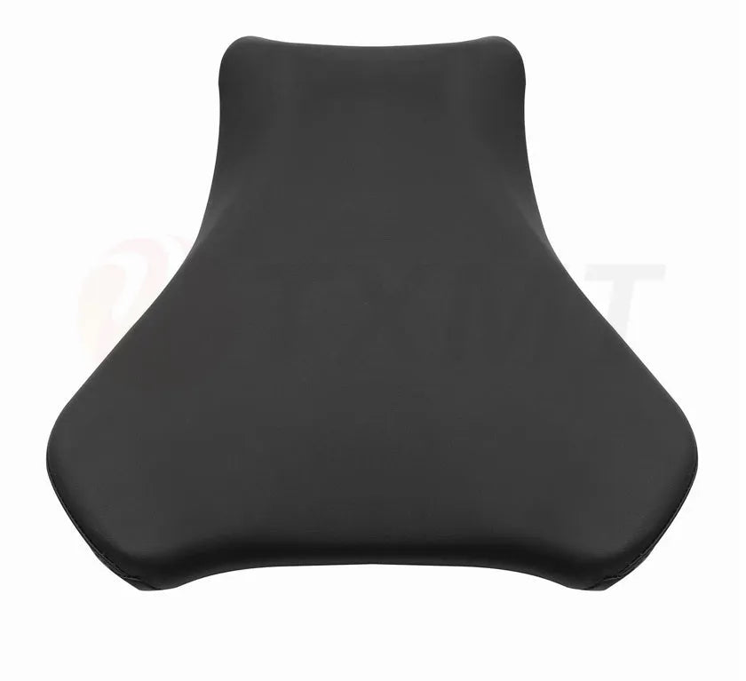 Black PU leather seat cover fitted on a Suzuki GSXR1000 motorbike, showing front and rear set.