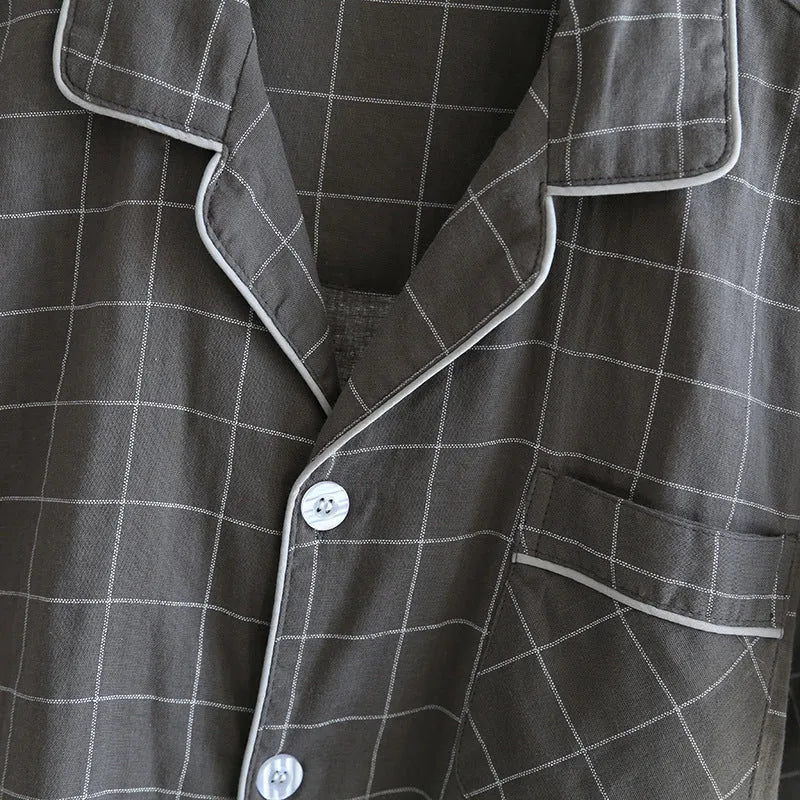 Men's cotton single-line plaid short-sleeved pajama suit with full trousers, gray colour, on plain background