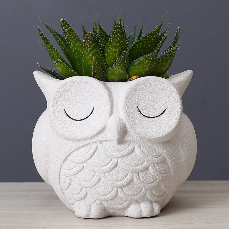 Handmade frosted ceramic owl flower pot for small succulents, 11 cm tall