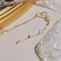 Natural pearl women's bracelet with 14k gold-plated accents in picture colour