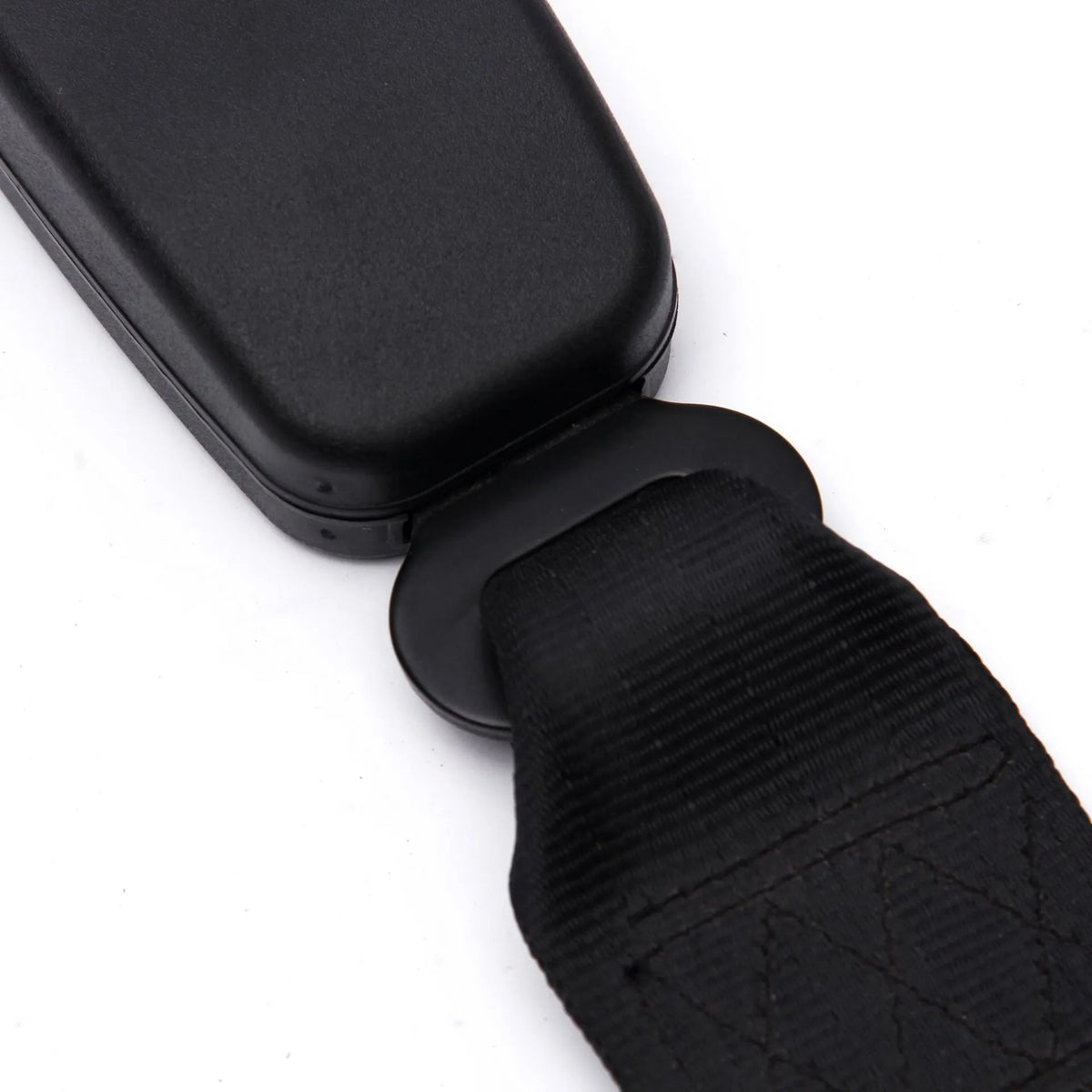 Car seat belt extender for GM vehicles in black, beige or grey, 23cm or 36cm length, with ABS and polyester construction.