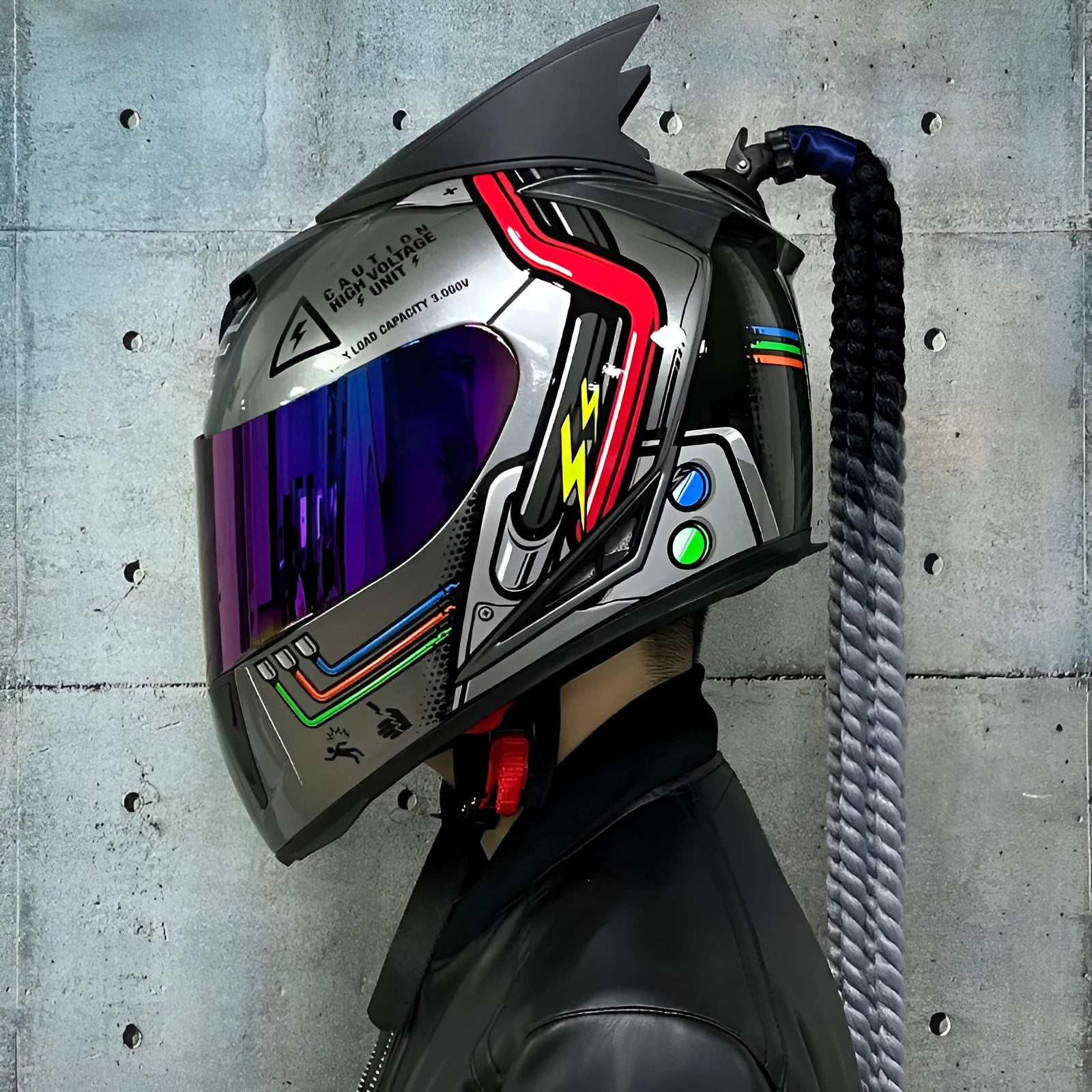 Couples' dirty braids full-face motorcycle helmet in Black Clown design, showing ABS shell.