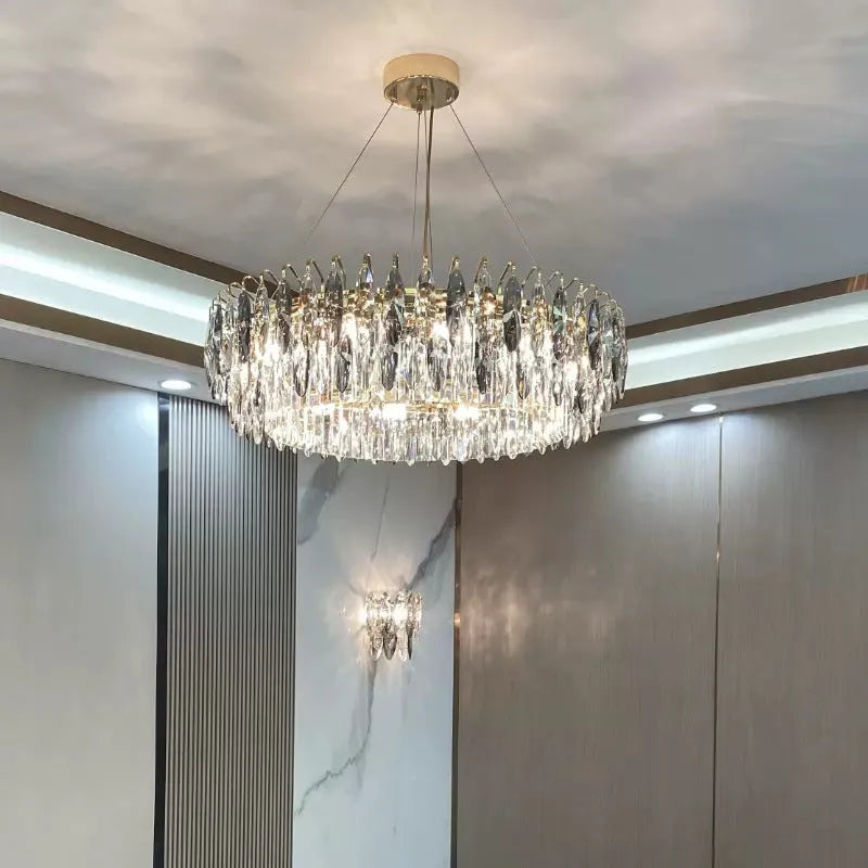 Light luxury crystal diamond chandelier with iron frame, multi-head design in diameter 600x300mm for living room