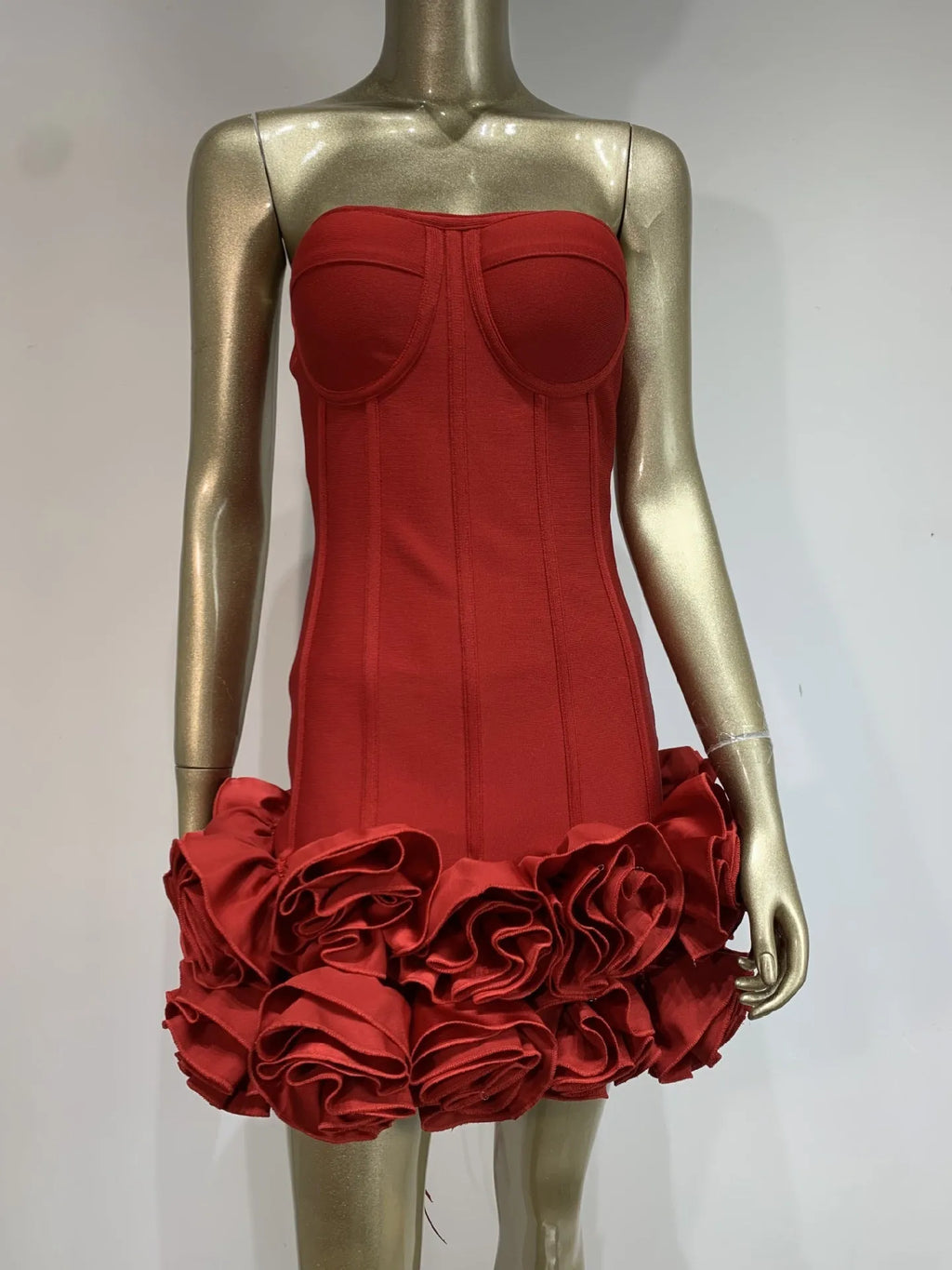 Women's solid colour mid-waist dress in polyester fabric with European sizing
