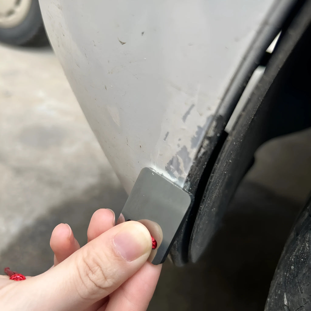 Silver metal car paint scraper tool for automotive chip and scratch repair