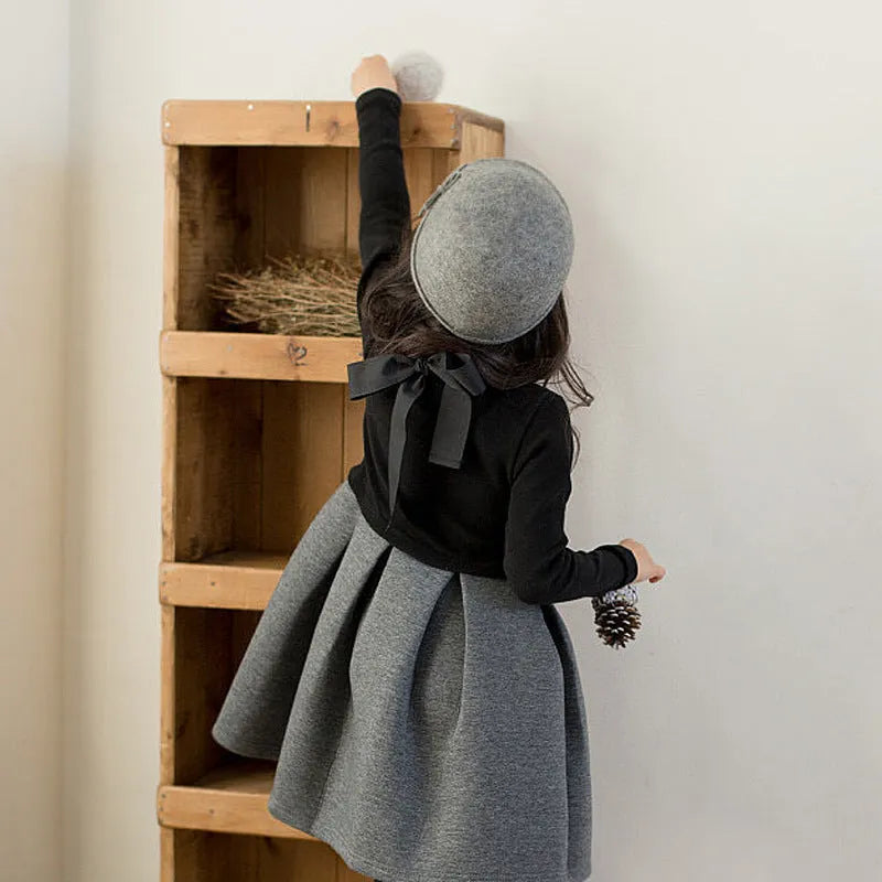 Princess dress set with cotton fabric and matching hat in black for girls